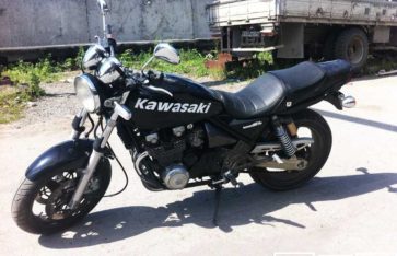 Оклейка винилом мотоцикла Kawasaki