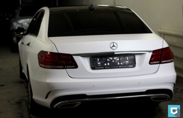Белый мат Mercedes-Benz E (212)
