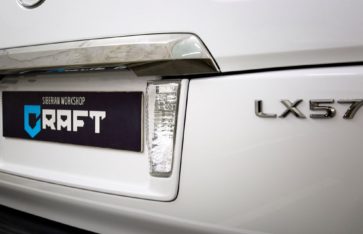 Lexus 570 — «Полиуретановая защита»