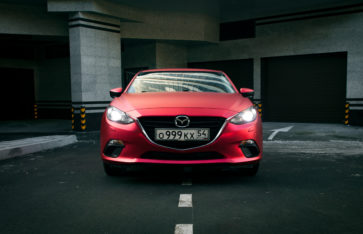 «New Mazda 3» оклейка кузова пленкой