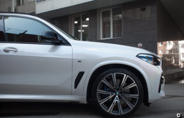 BMW X5 «Полная оклейка защитной полиуретановой пленкой»