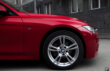 BMW 320i «Защита фронтальной части полиуретановой пленкой»