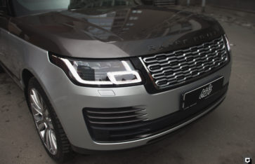 Land Rover Range Rover Vogue «Частичная оклейка в серый глянец + прозрачный полиуретан»