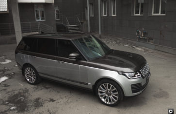 Land Rover Range Rover Vogue «Частичная оклейка в серый глянец + прозрачный полиуретан»