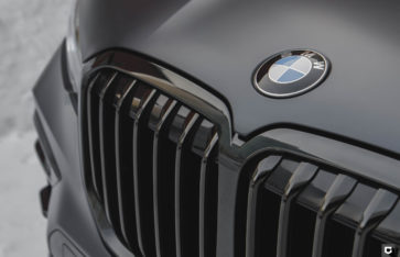 BMW X7 Dark Shadow «Полная оклейка в прозрачный матовый полиуретан»